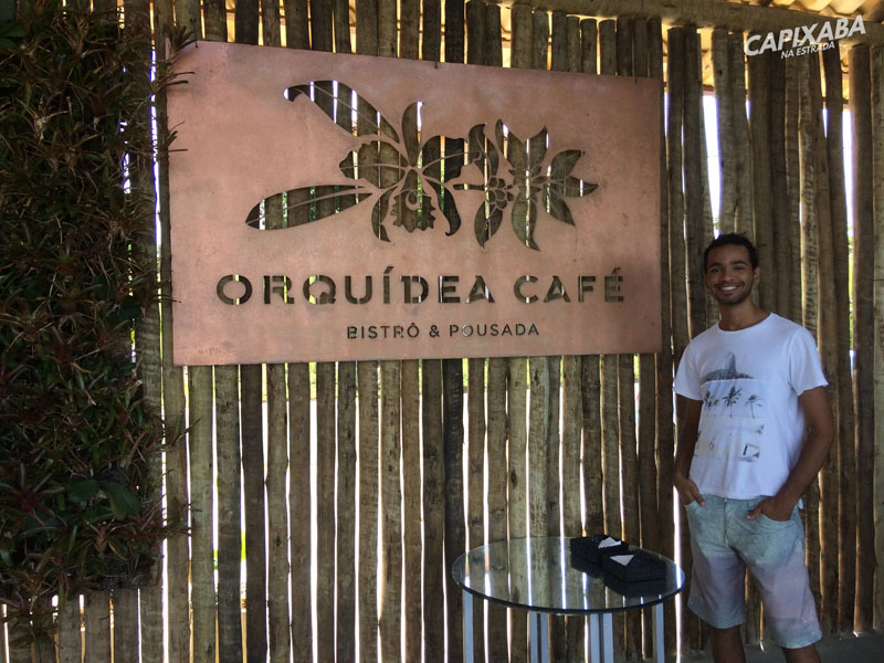 onde se hospedar em Guarapari: Orquídea café 
