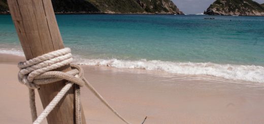 As 10 melhores praias do Rio de Janeiro - Praia do Farol